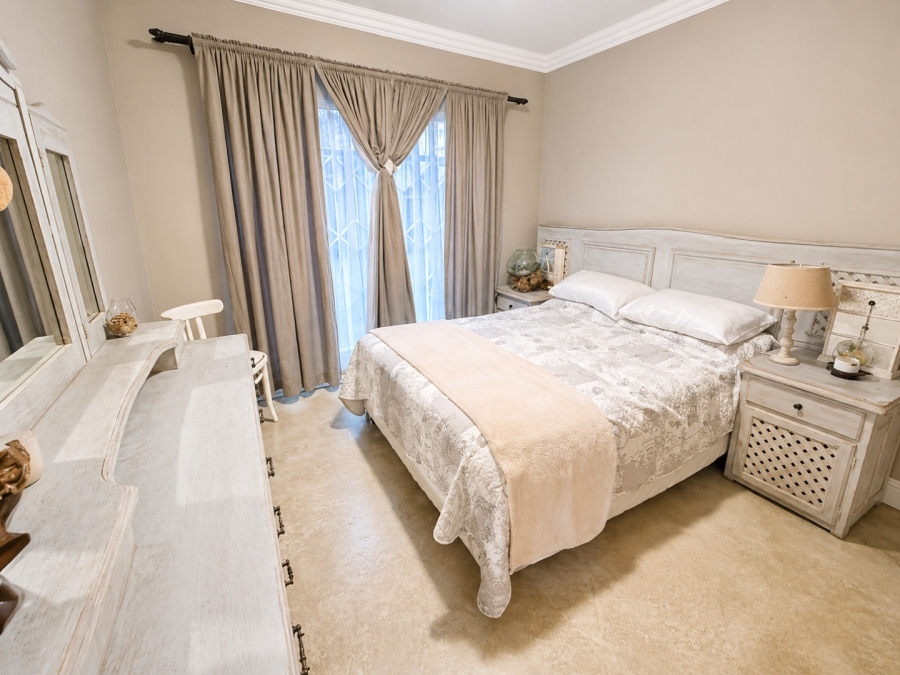 5 Bedroom Property for Sale in Vaalpark Free State